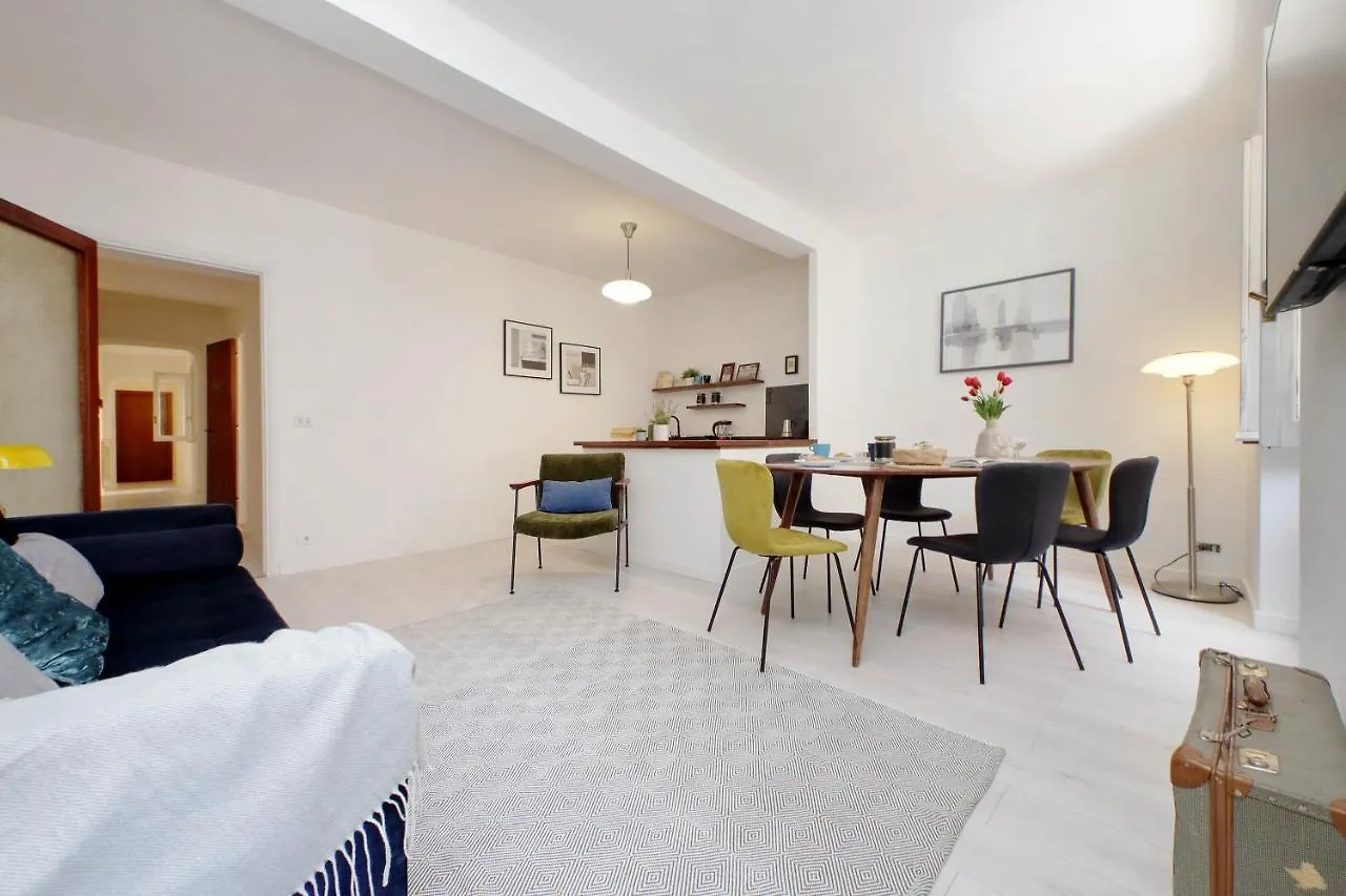 Monti Spacious Apartment 2 Rome 0*,