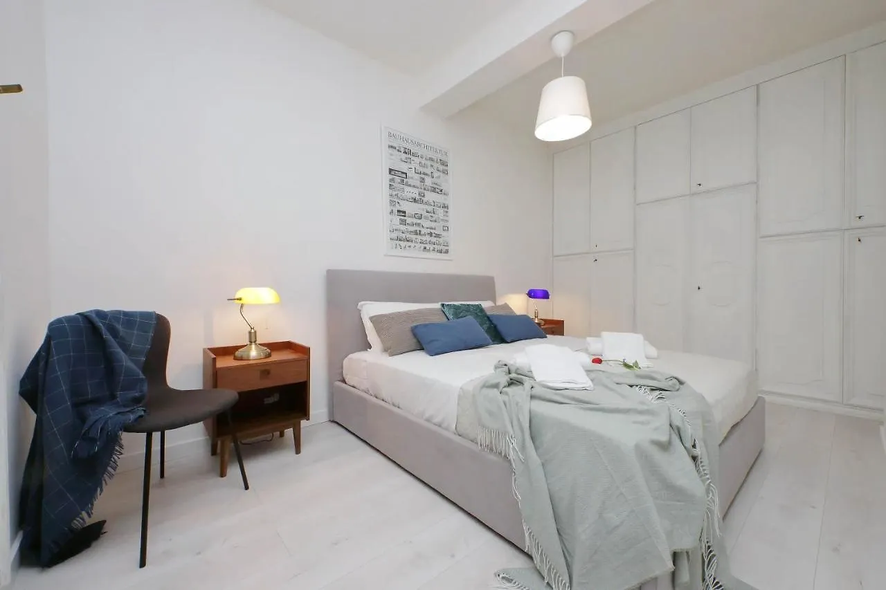 Monti Spacious Apartment 2 Rome Italy