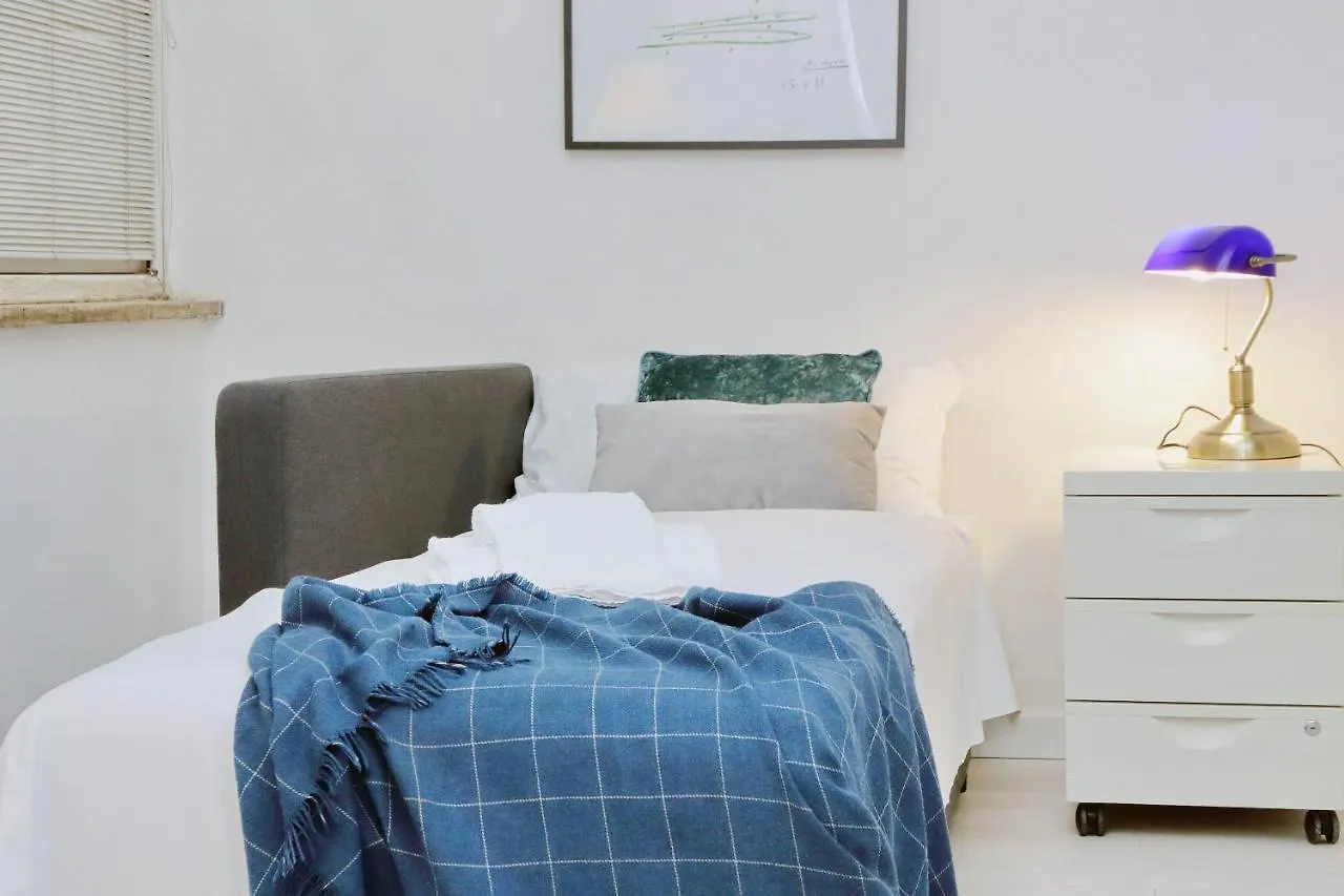 Monti Spacious Apartment 2 Rzym